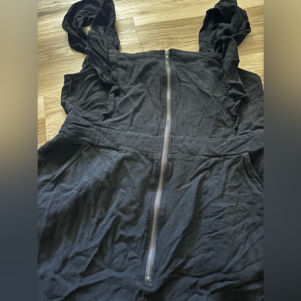 Super cute black romper size large